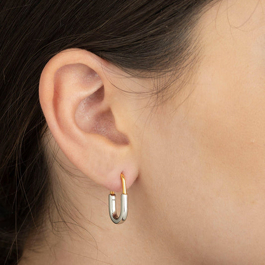 “Dual Tone Arc” S925 Sterling Silver Two-Tone U-Shaped Hoop Earrings