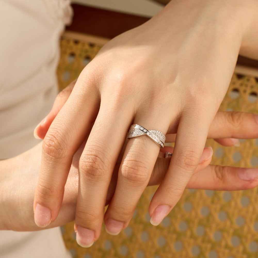 925 Sterling Silver Pavé Crisscross Statement Ring – Infinity Veil Design