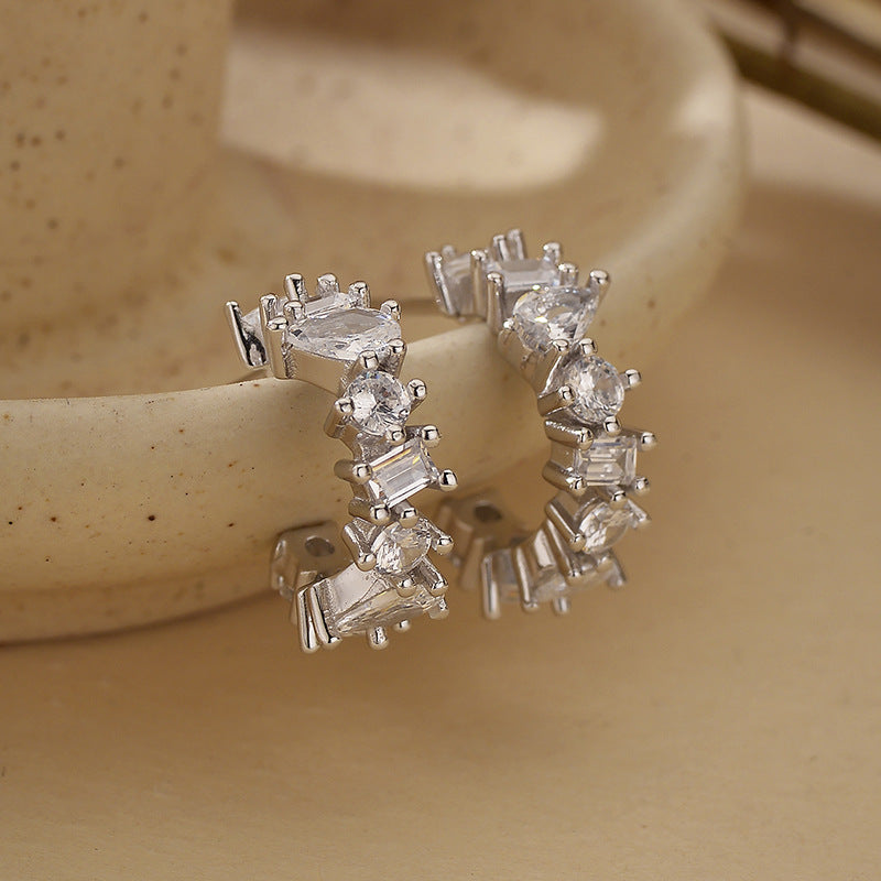 “Crescent Cluster” S925 Sterling Silver Textured C-Hoop Stud Earrings