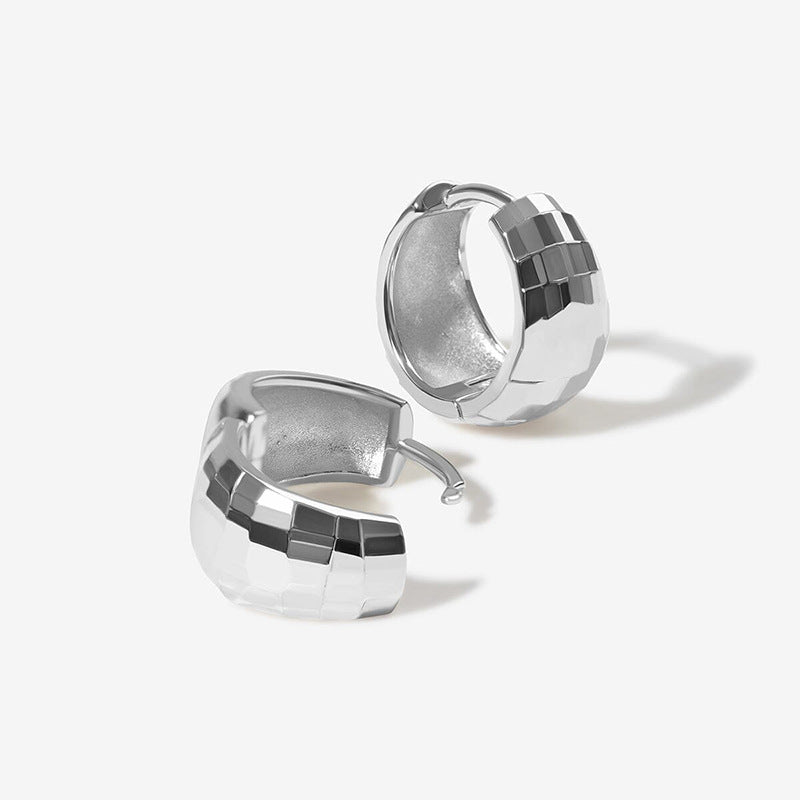 “Checkered Muse” S925 Sterling Silver Checkered Hoop Earrings