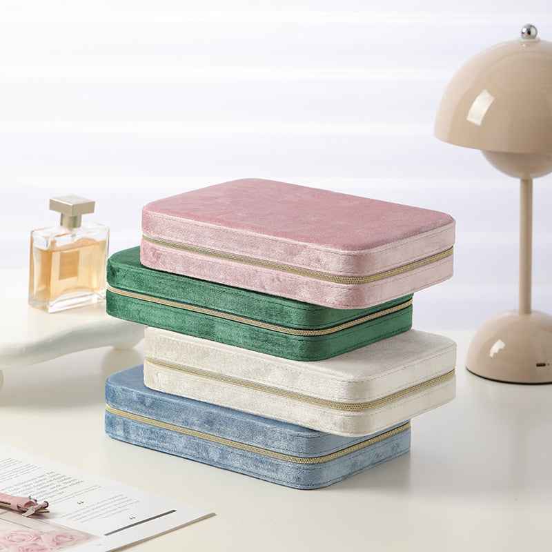 Velvet Jewelry Case with Mirror Travel Jewelry Organizer