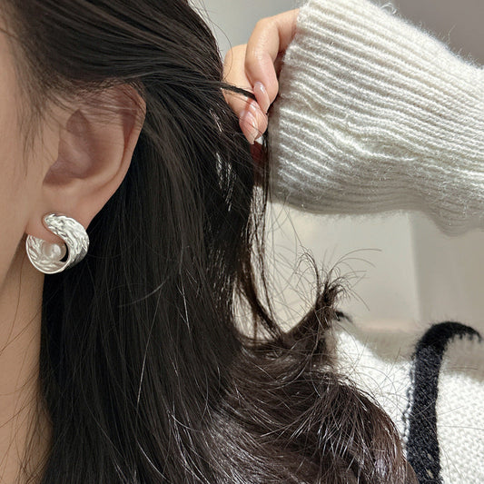 S925 Sterling Silver Pearl Muse Textured Pearl Earrings Modern Artistic Stud