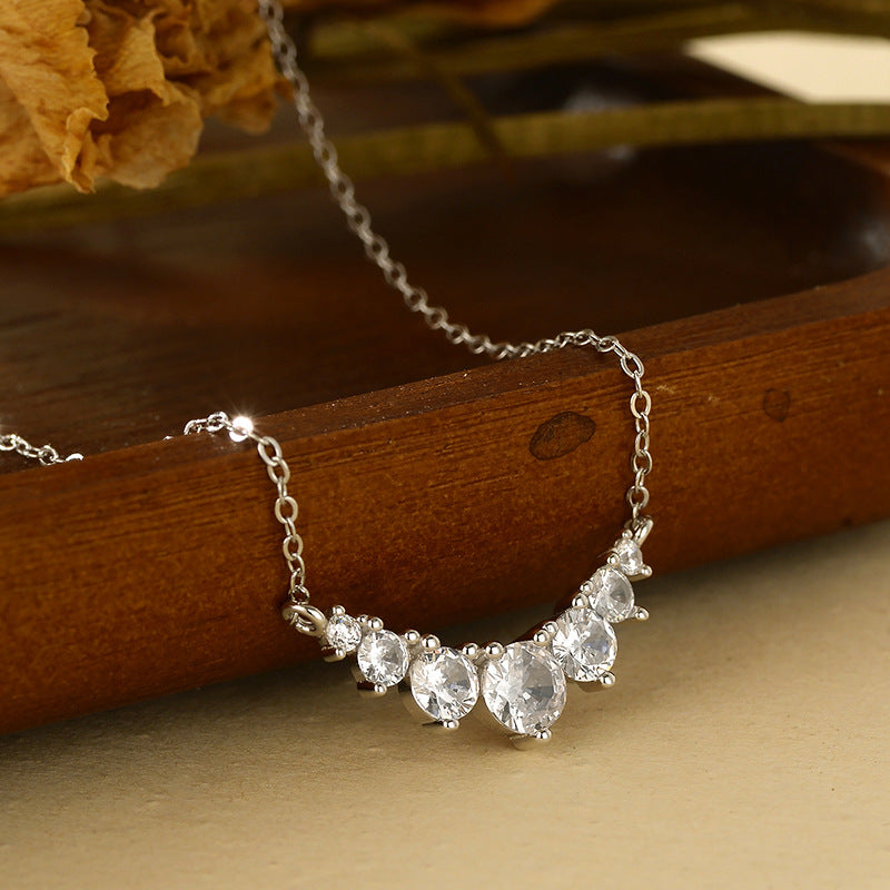 “Smile Eclat” S925 Sterling Silver Zircon Smile Necklace