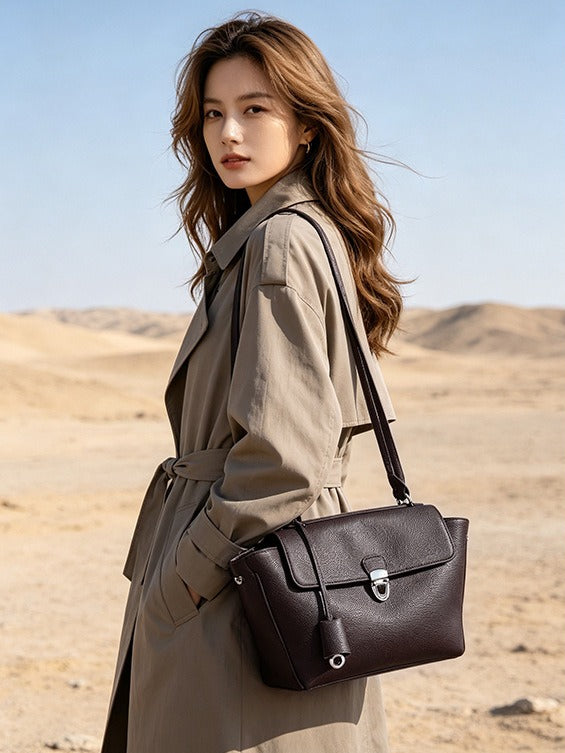 Women's Pebbled Cowhide Winged Flap Tote with Detachable Strap