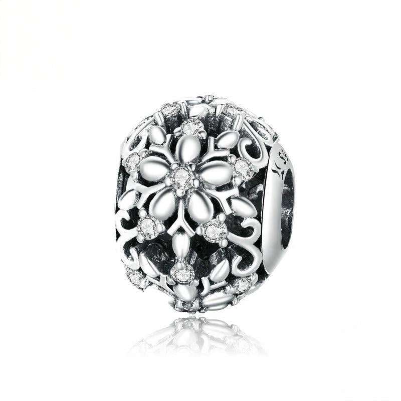 “Frostflake Collection” S925 Sterling Silver Snowflake Charm Beads