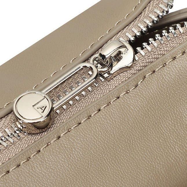 Women's Full-Grain Cowhide H-Buckle Flap Shoulder Bag