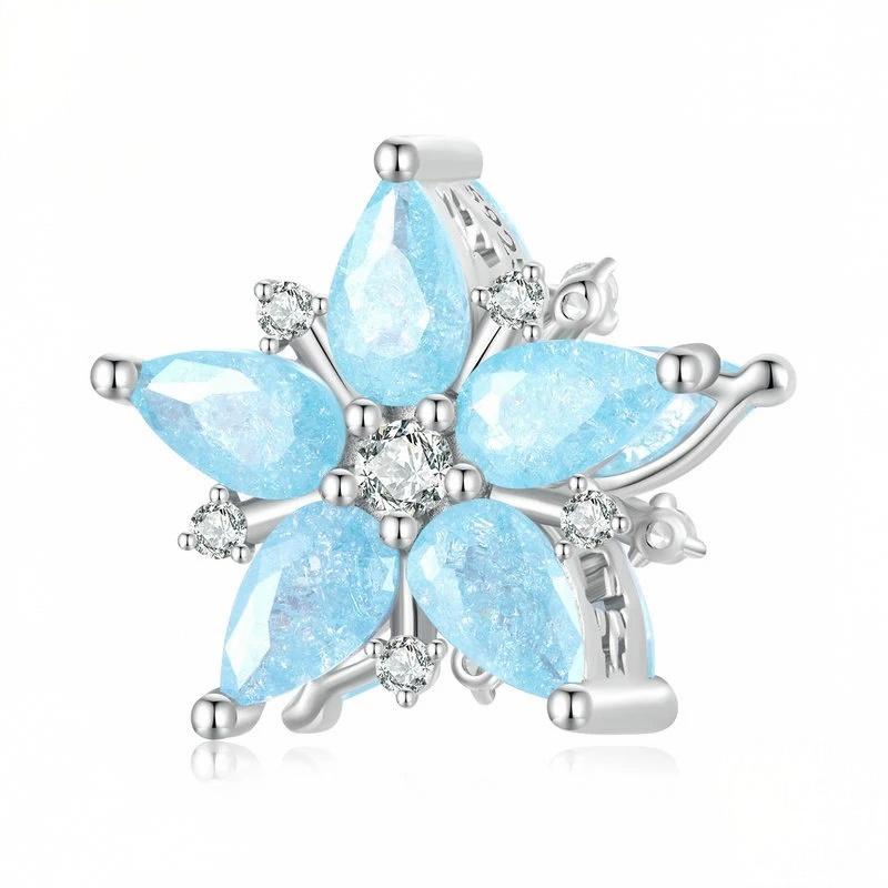 “Snowflake Muse” S925 Sterling Silver Snowflake Charm Bead