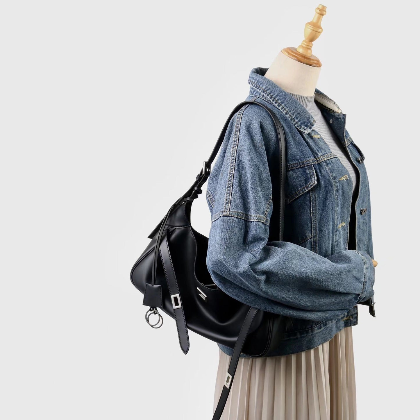 Women's Waxed Calfskin Vintage Crossbody Baguette Bag