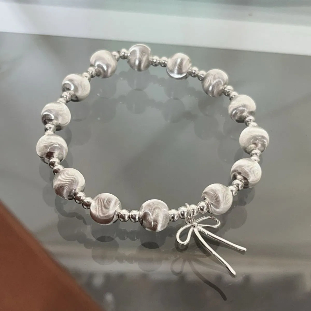 Cat’s Eye Bead Bracelet – 925 Sterling Silver Bowknot Charm, Elastic Fit, Gift Ready