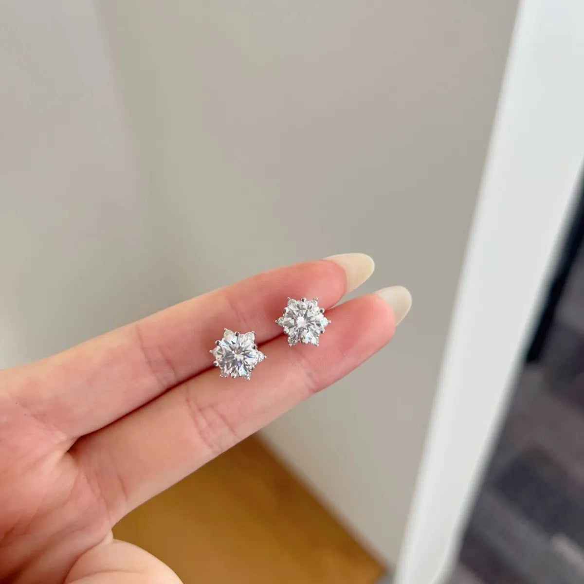 Starlight Crown Stud Earrings – 925 Sterling Silver Moissanite, Starburst Design, Gift Ready