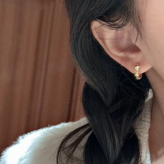 Crushed Ice 925 Sterling Silver Circle Earrings Sparkling Hoop Studs Silver or Gold