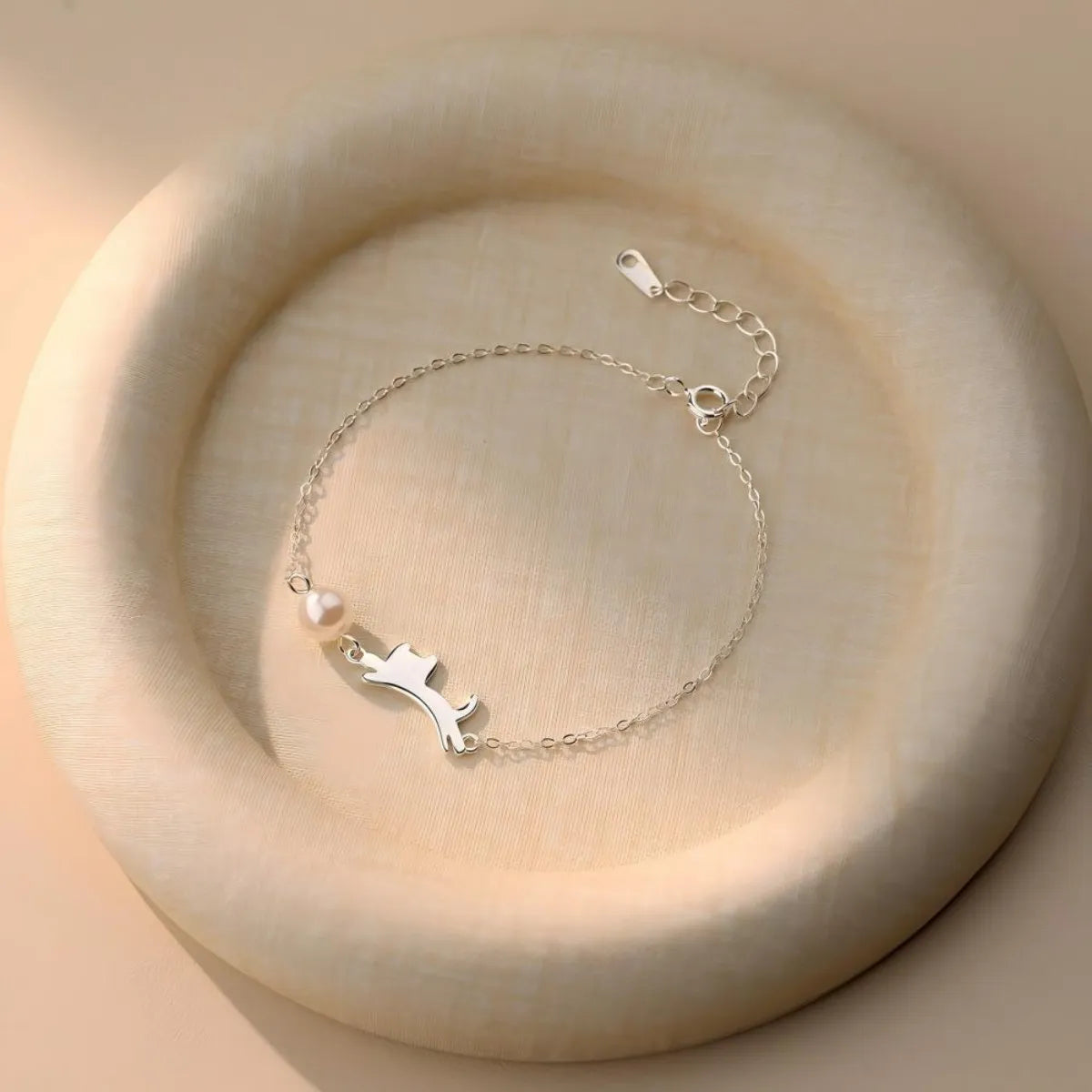 925 Sterling Silver Cat Bracelet Playful Kitty Cute & Elegant