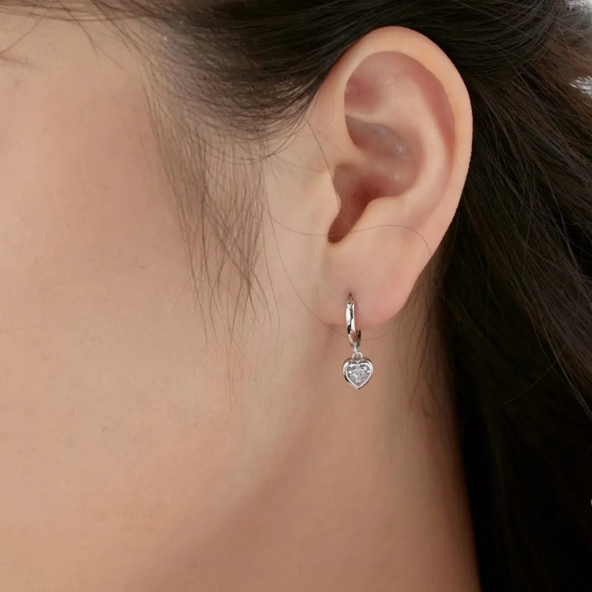 S925 Silver Radiant Love Heart Zircon Earrings – Elegant & Sparkling