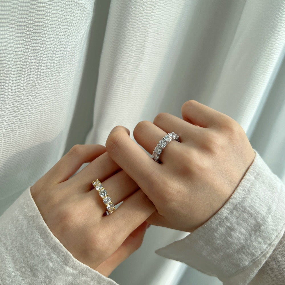 925 Sterling Silver Full Eternity Pavé Band Ring – Eternal Radiance
