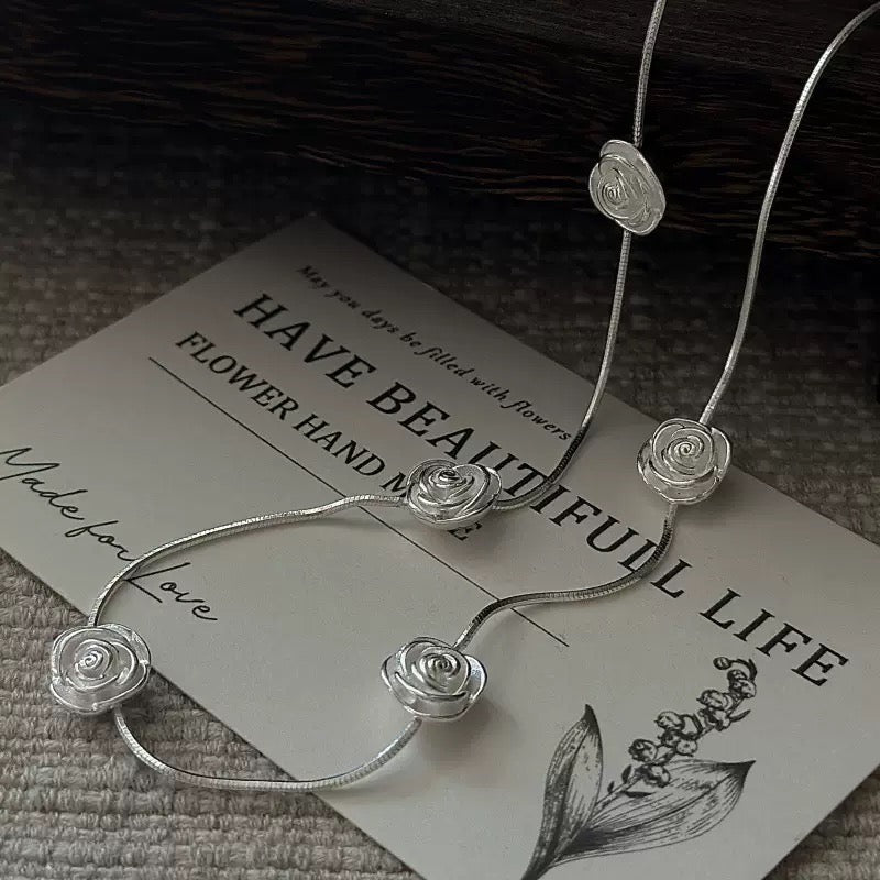 S925 Sterling Silver Rose Whispers Necklace Five Rose Floral Chain Adjustable
