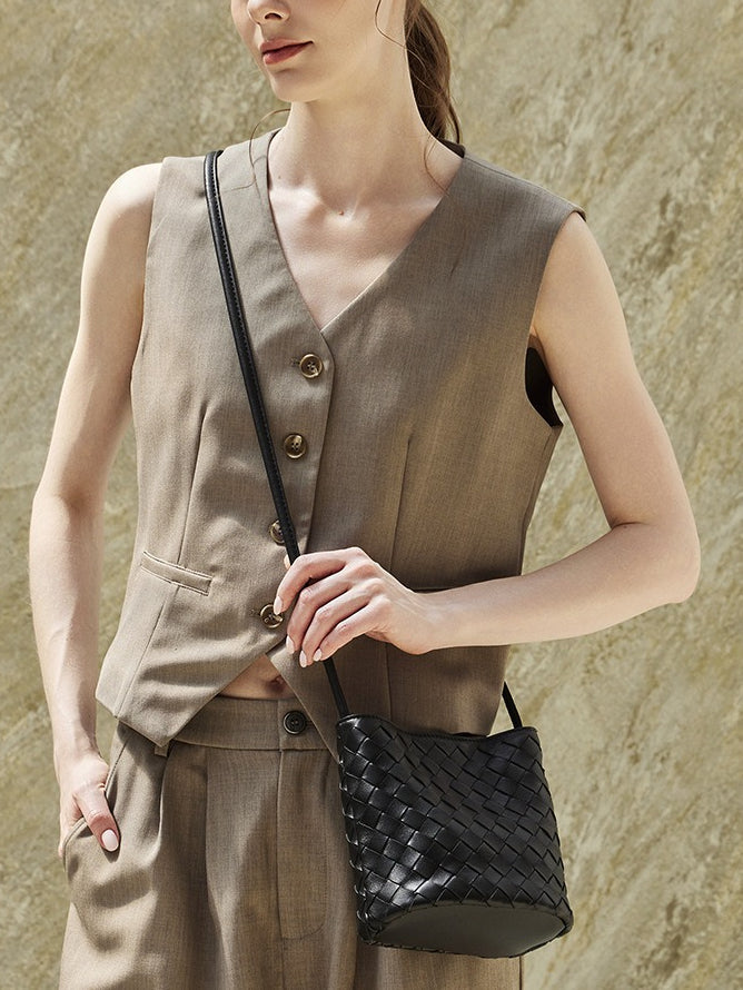Women's Hand-Woven Sheepskin Bucket Crossbody Bag