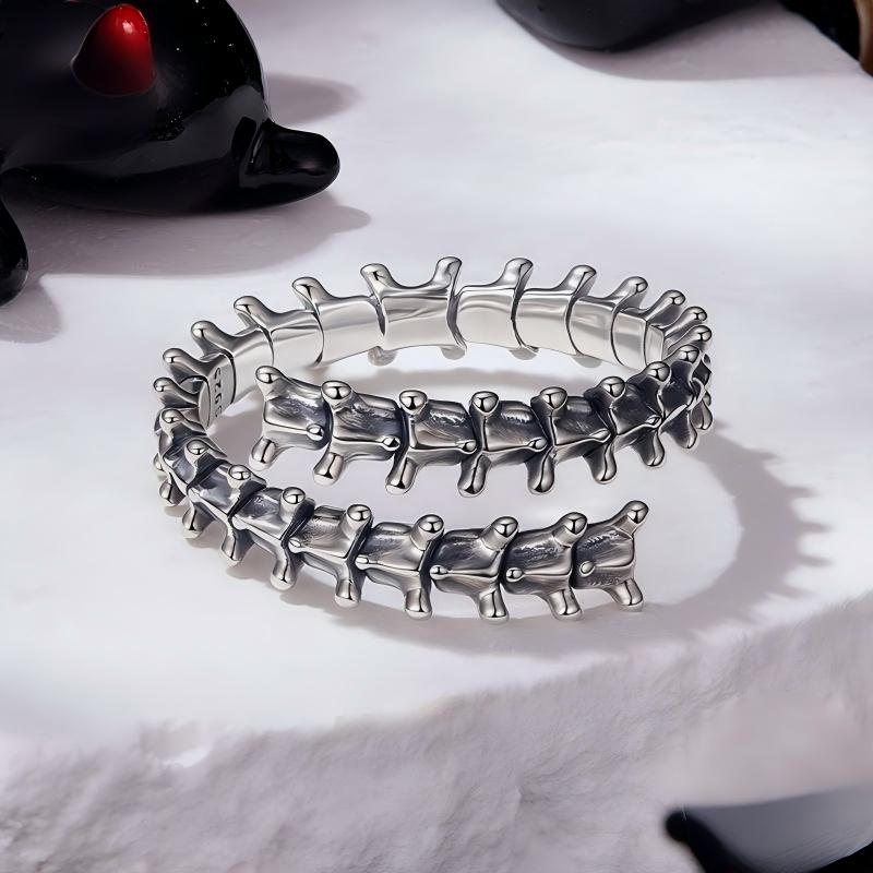“Shadow Spine” S925 Sterling Silver Open Adjustable Spine Bone Ring