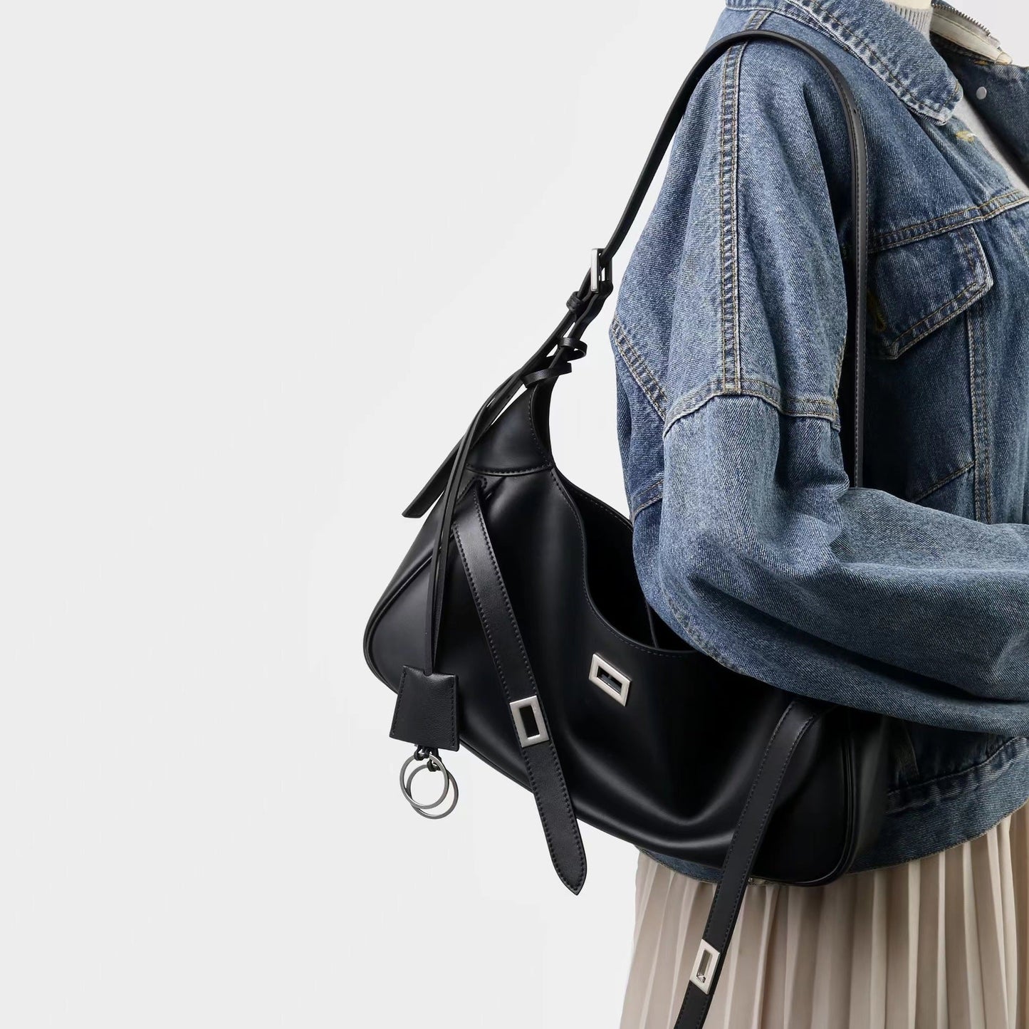 Women's Waxed Calfskin Vintage Crossbody Baguette Bag