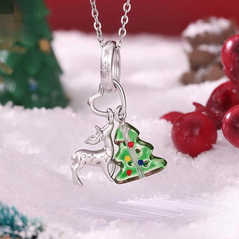 “Holiday Wreath” S925 Sterling Silver Christmas Pendant Charm