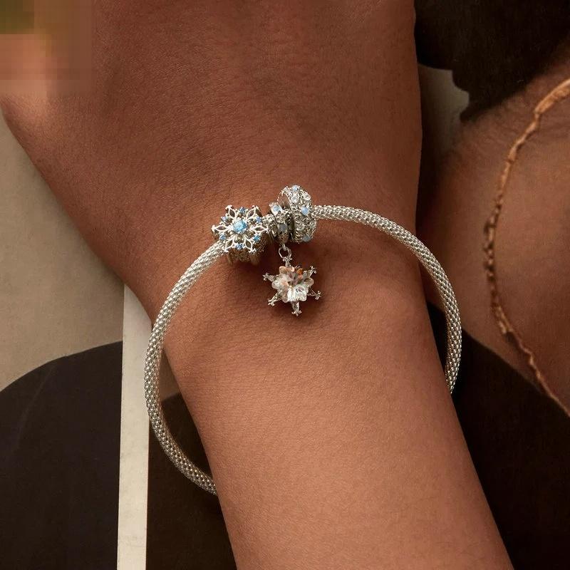 “Snowflake Spacer” S925 Sterling Silver Christmas Spacer Bead