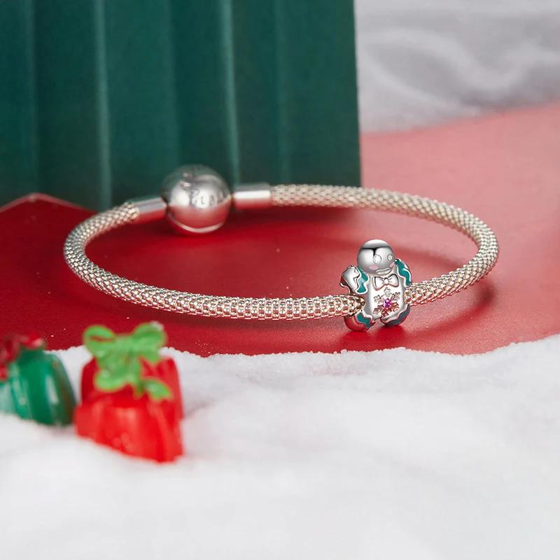 “Gingerbread Joy” S925 Sterling Silver Christmas Gingerbread Man Charm Bead
