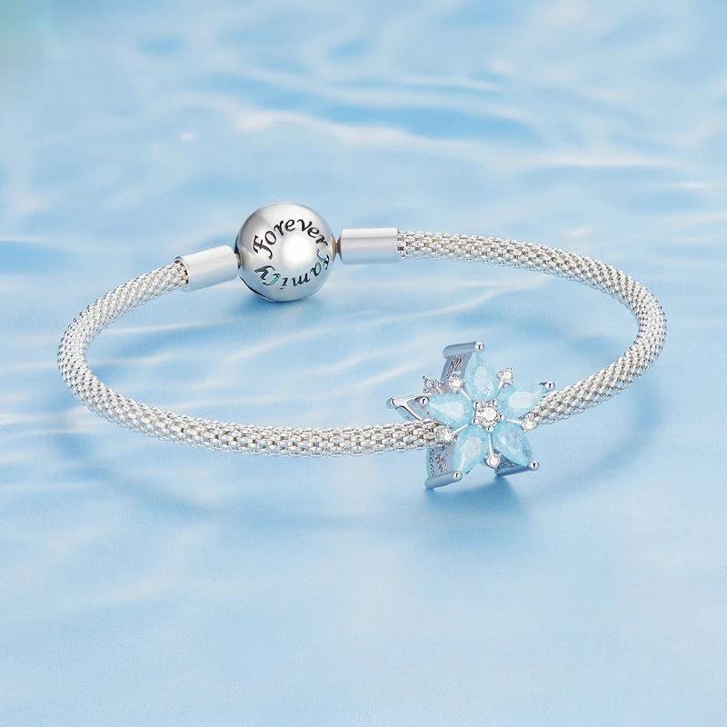 “Snowflake Muse” S925 Sterling Silver Snowflake Charm Bead