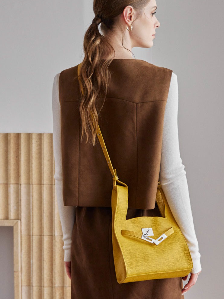 Women's Pebbled Cowhide Twist-Lock Bucket Bag with Inner Pouch