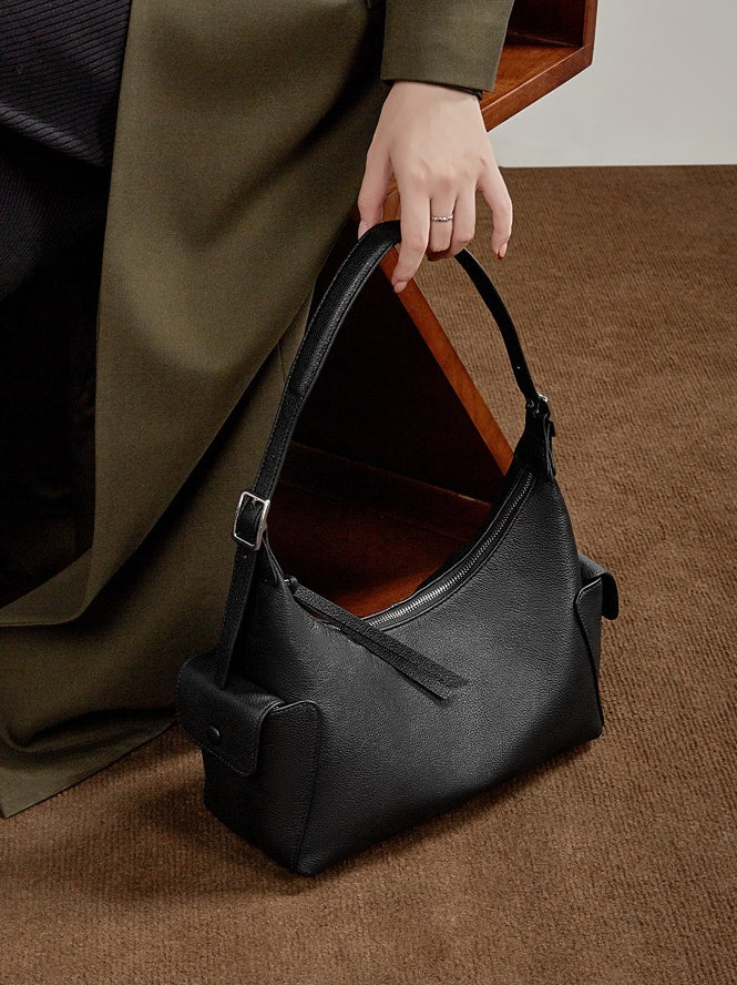 Women's Full-Grain Vegetable-Tanned Leather Tote Bag with Side Pockets