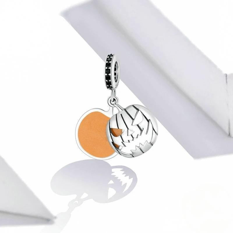 “Pumpkin Grin” S925 Sterling Silver Halloween Pumpkin Pendant