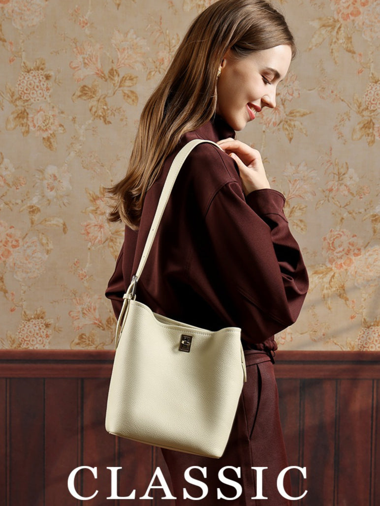Women's Full-Grain Cowhide Sculpted Bucket Bag with Turn-Lock