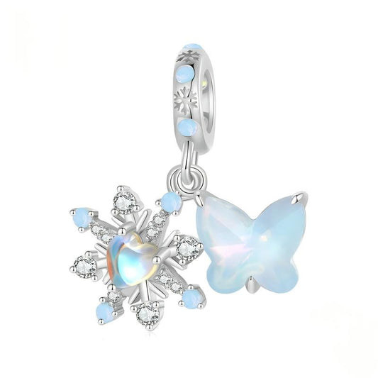 “Moonlit Frost” S925 Sterling Silver Snowflake Moonstone Charm Bead