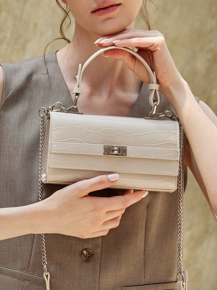 Women's Glossy Croc Cowhide Twist-Lock Envelope Bag
