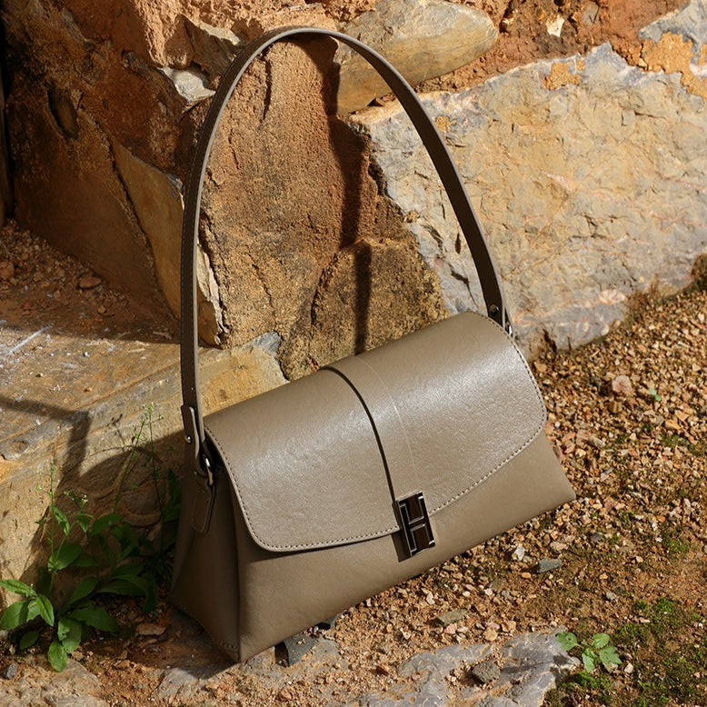 Women's Full-Grain Cowhide H-Buckle Flap Shoulder Bag