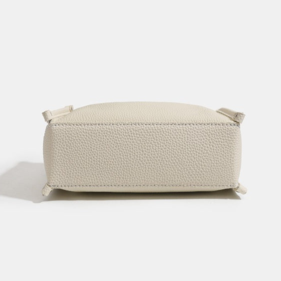 Women's Pebbled Cowhide Foldover Crossbody Clutch Bag