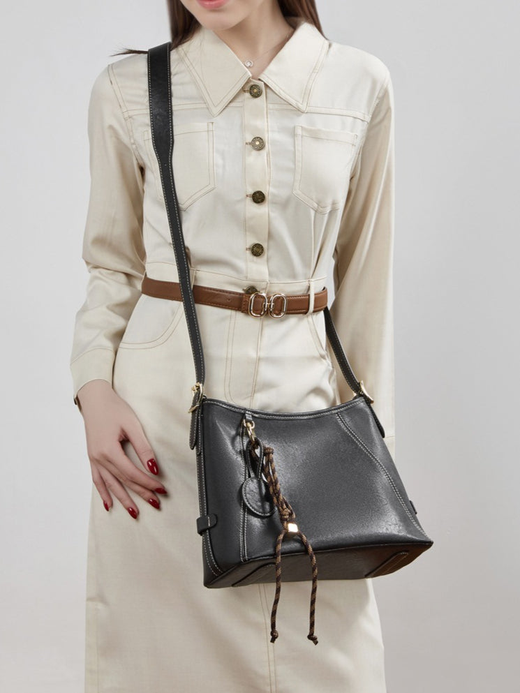 Women's Full-Grain Cowhide Contrast Stitch Hobo Bag