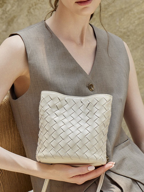 Women's Hand-Woven Sheepskin Bucket Crossbody Bag