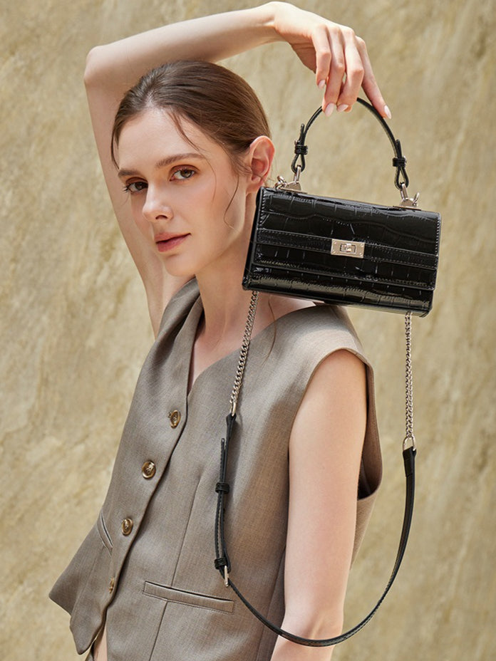 Women's Glossy Croc Cowhide Twist-Lock Envelope Bag