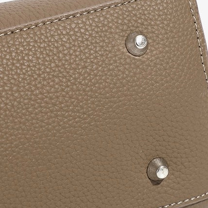 Women's Genuine Leather Large Capacity Tote Bag with Clasp Closure