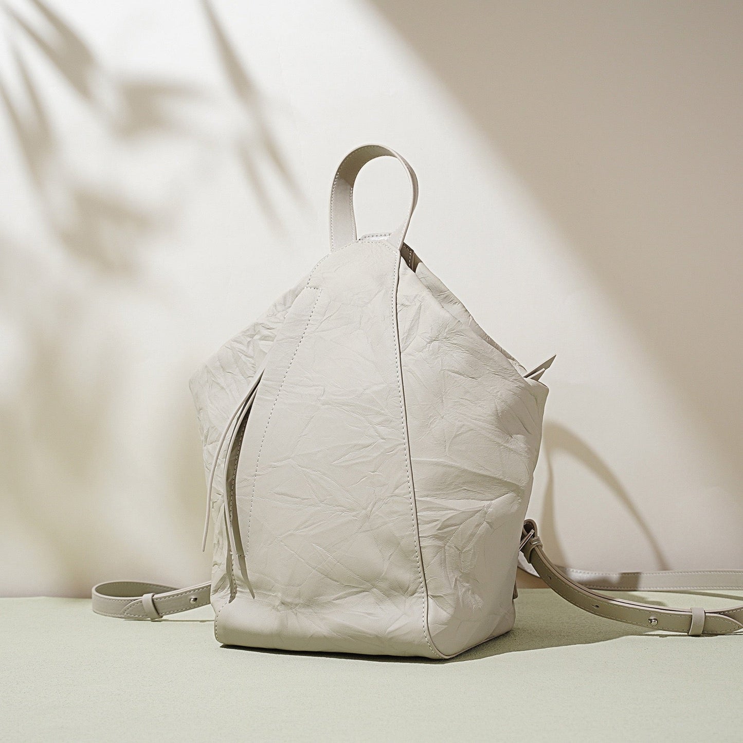Women's Genuine Leather Pleated Convertible Shoulder Backpack