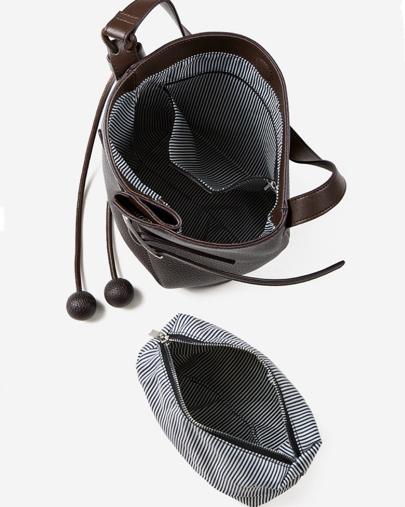 Women's Pebbled Cowhide Knot Detail Bucket Bag