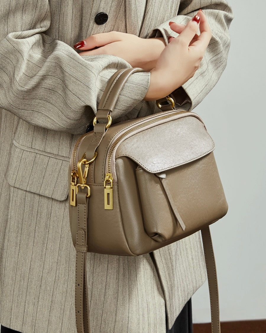 Women's Full-Grain Cowhide Soft Structured Crossbody Satchel