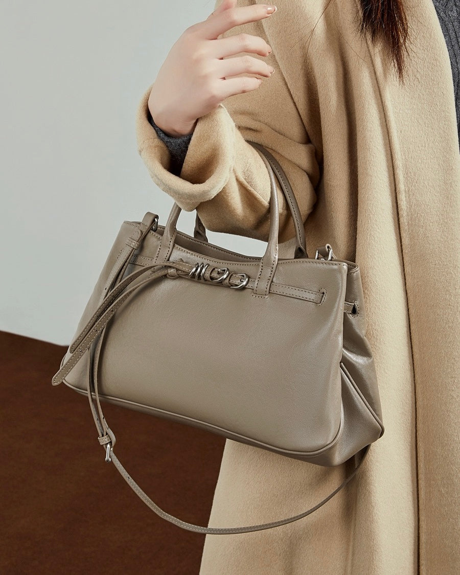 Women's Textured Cowhide Retro Ring-Buckle Tote Bag