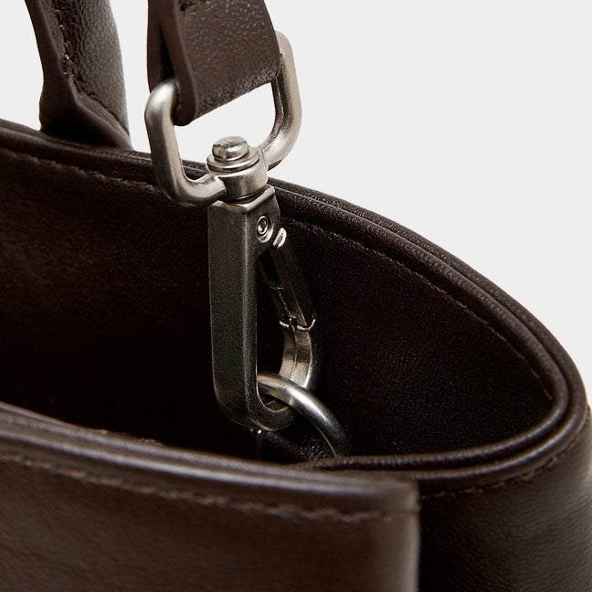 Women's Textured Cowhide Retro Ring-Buckle Tote Bag
