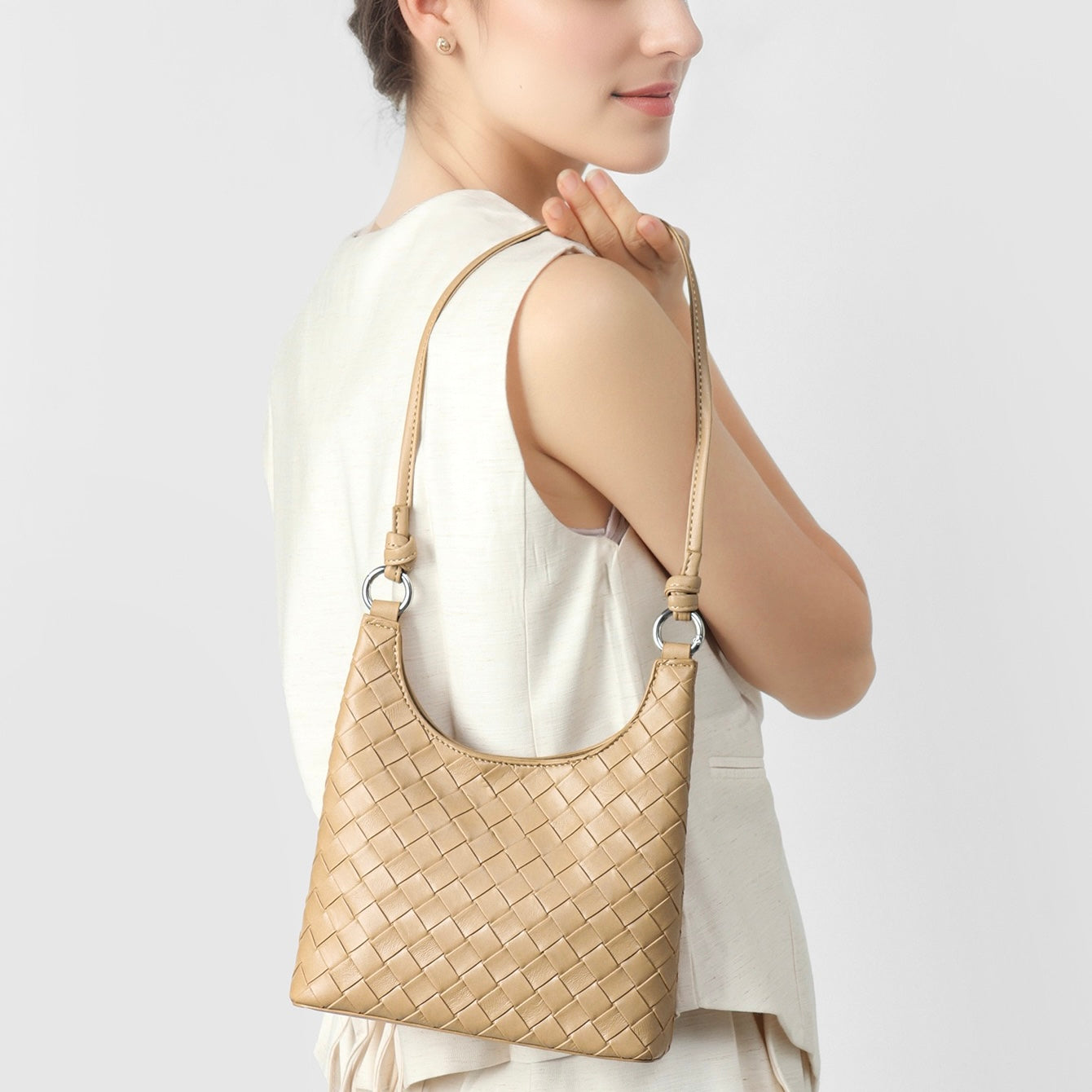 Women's Genuine Leather Woven Underarm Shoulder Bag