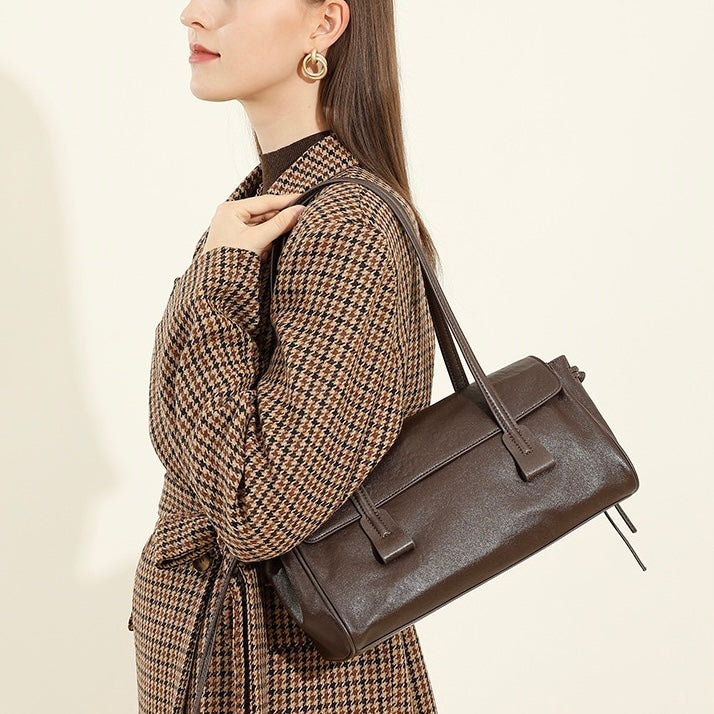 Women's Genuine Leather Vegetable Tanned Baguette Shoulder Bag