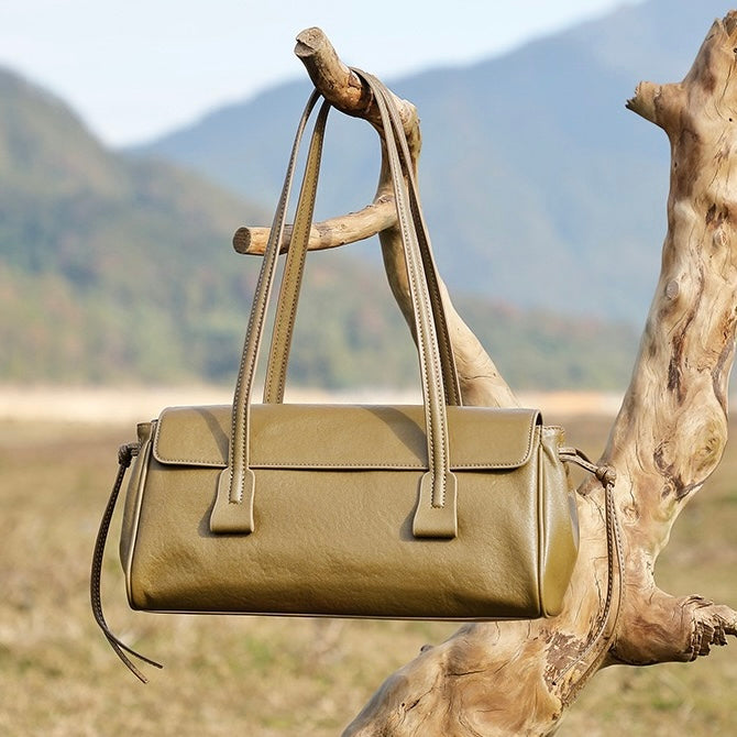 Women's Genuine Leather Vegetable Tanned Baguette Shoulder Bag
