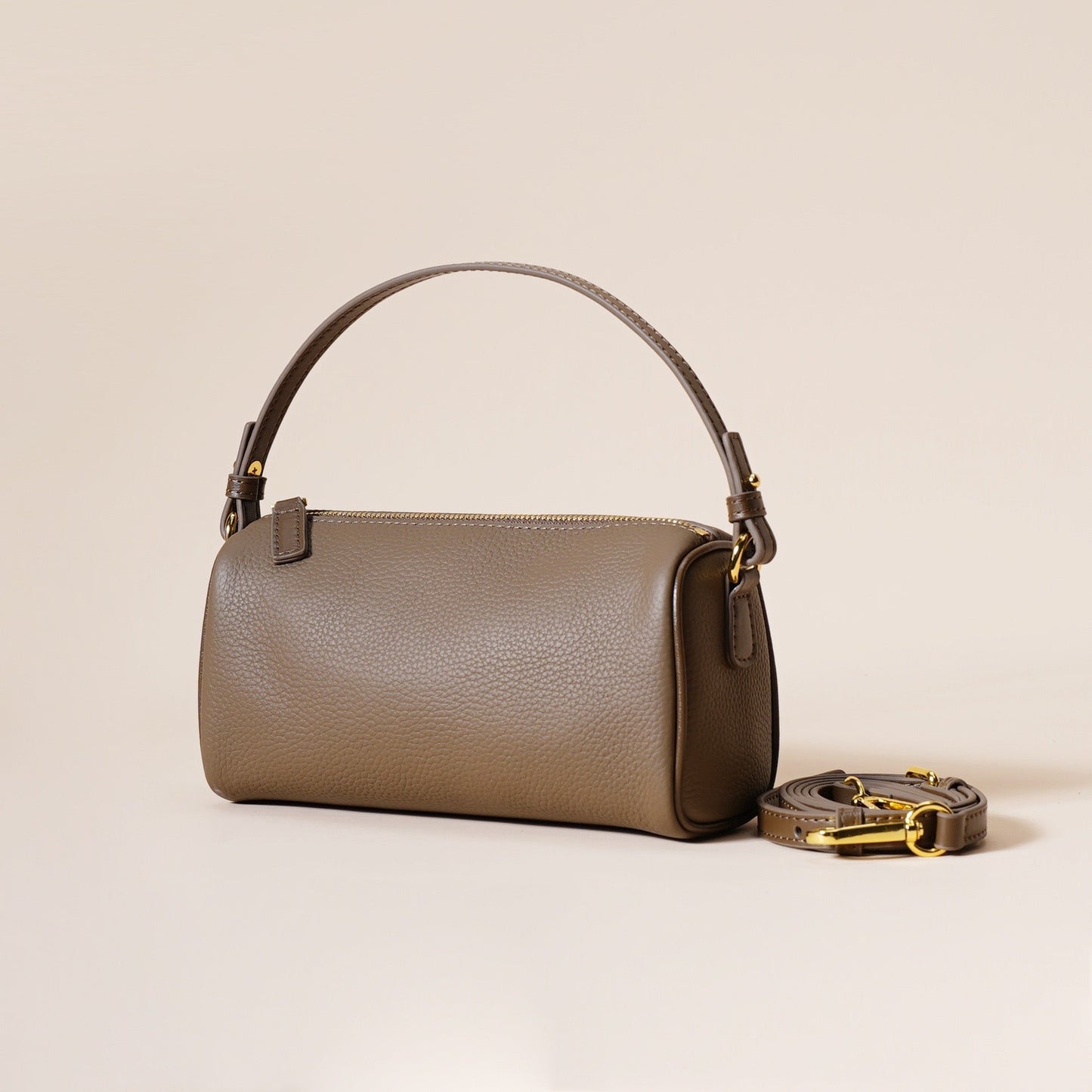 Women's Genuine Leather Quilted Crossbody Clutch Bag with Chain Strap