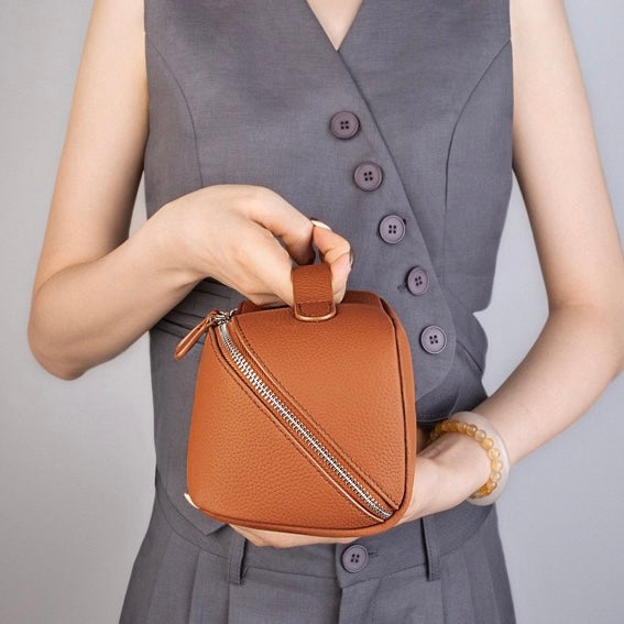 Women's Genuine Leather Textured Cosmetic Clutch Bag