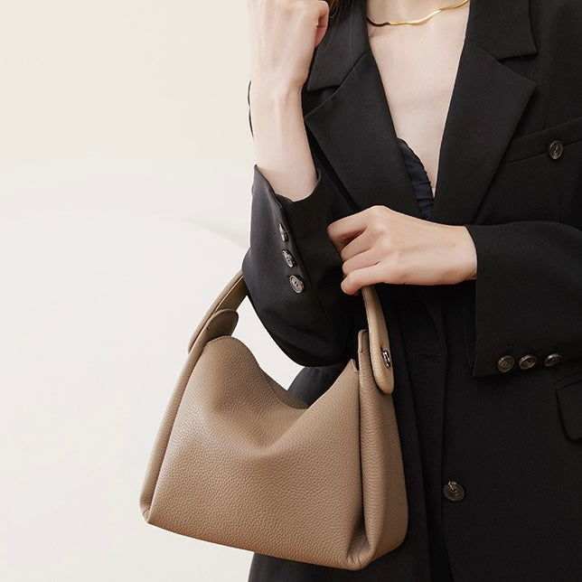 Women's Genuine Leather Box Shoulder Bag with Magnetic Closure and Crossbody Strap