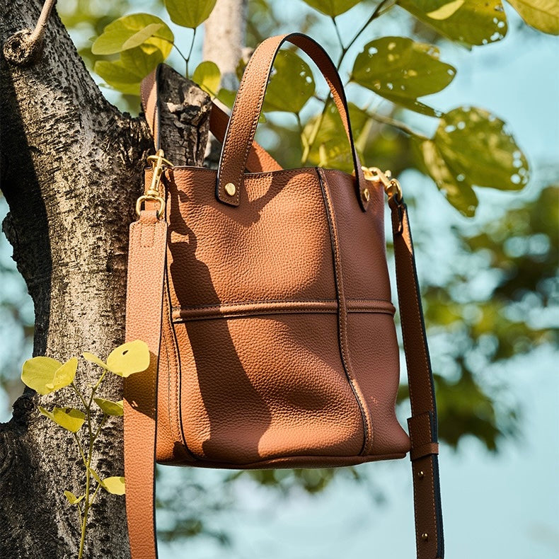 Women's Genuine Leather Large Capacity Bucket Bag with Zipper Closure